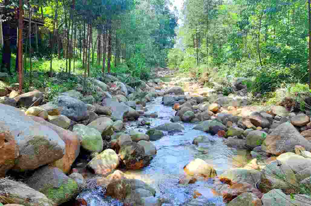 Khu du lịch sinh thái Thác Mơ - Quảng Ninh