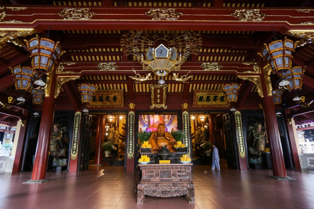 Viên Giác là một trong những ngôi chùa theo đạo Phật giáo Bắc Tông của Việt Nam