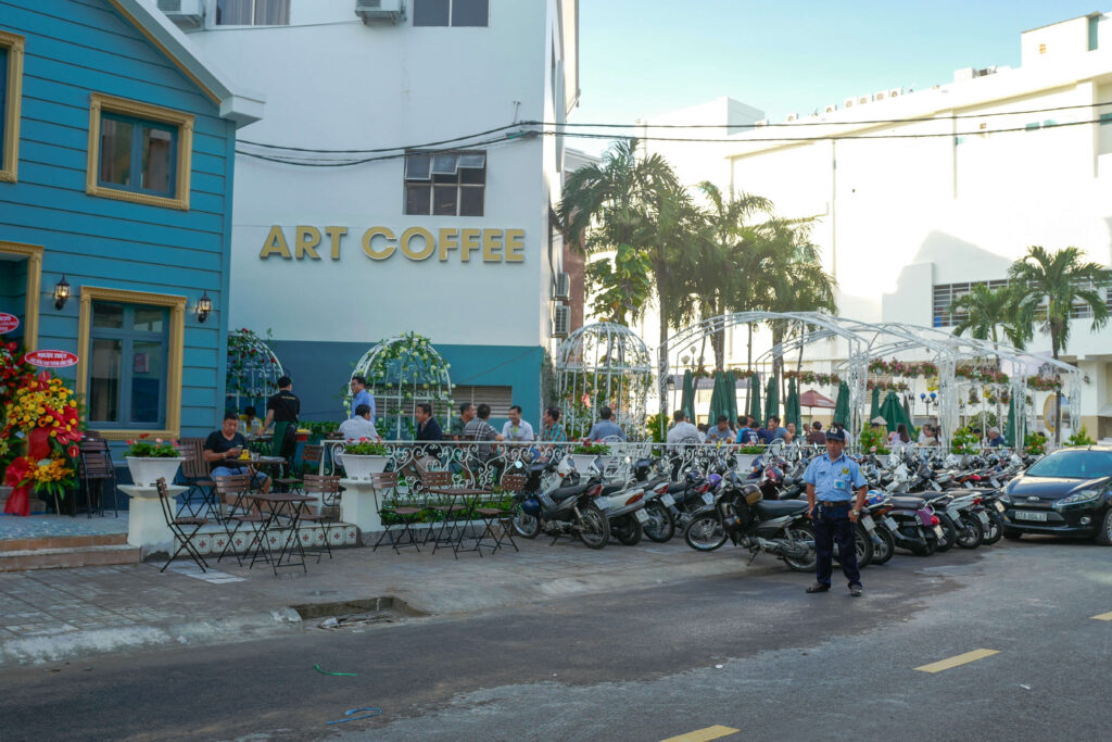 Art Coffee Shop Long Xuyên – Quán cà phê chất lượng thu hút giới trẻ